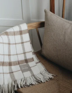 Tweed Decke 130x200 Cm, Mocca 7 Tweed Decke 130x200 Cm, Mocca -Hay || Linie Design || Bloomingville Verkäufe elvang tweed 9