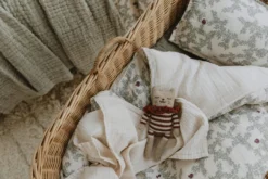 Pomegrante Decken 2-er Set Musselin, 60x60 Cm -Hay || Linie Design || Bloomingville Verkäufe garbo friends pomegraante muslin blanket small 2pcs 3 scaled