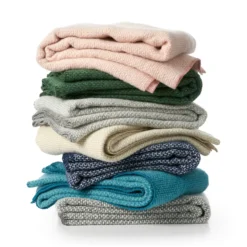 Klippan Yllefabrik Domino Baby Plaid 65x90 Cm, Dunkelgrau -Hay || Linie Design || Bloomingville Verkäufe klippan yllefabrik domino baby plaid 65x90 cm dunkelgrau 3