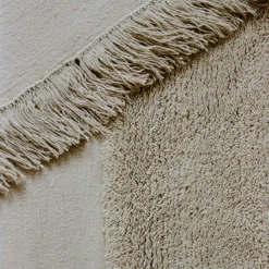 Linie Design Eternal Eye Wollteppich Natural, 140x200 Cm -Hay || Linie Design || Bloomingville Verkäufe linie design eternal eye wollteppich 2 1