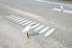 Ella Matte 70x300 Cm, Warm Grey/Vanilla -Hay || Linie Design || Bloomingville Verkäufe pappelina ella matte 70x150 cm warm grey vanilla 2 1