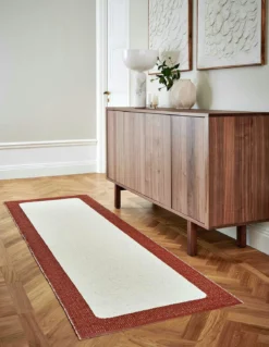 Ilda Teppich 180x180 Cm, Brick / Vanilla 9 Ilda Teppich 180x180 Cm, Brick / Vanilla -Hay || Linie Design || Bloomingville Verkäufe pappelina ilda brick v rug 180x180cm 7 2