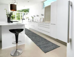 Lederteppich 75x300, Dunkelgrau -Hay || Linie Design || Bloomingville Verkäufe rug solid lederteppich 140x200 dunkelgrau 3