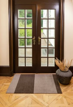 Stripes Teppich Sand / Braun, 90x 130 Cm 10 Stripes Teppich Sand / Braun, 90x 130 Cm -Hay || Linie Design || Bloomingville Verkäufe tica copenhagen floormat polyamide 120x67 cm sand brown 12