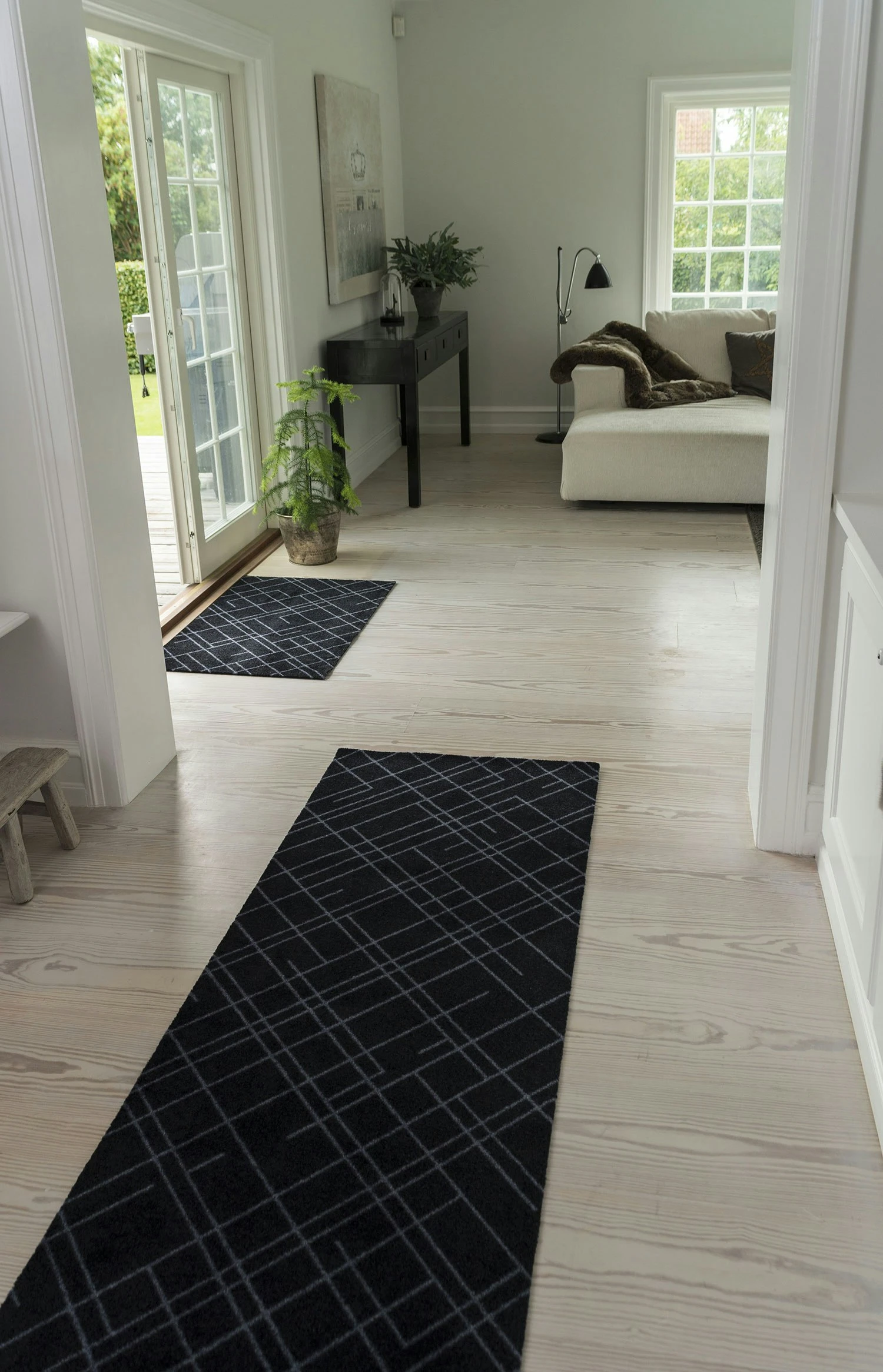 Lines Rug 60x90 Cm, Dark Grey 4 Lines Rug 60x90 Cm, Dark Grey – Bild 4