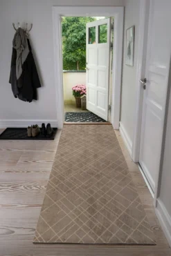 Lines Türmatte Sand / Beige, 200x90 Cm -Hay || Linie Design || Bloomingville Verkäufe tica copenhagen lines turmatte sand beige 29